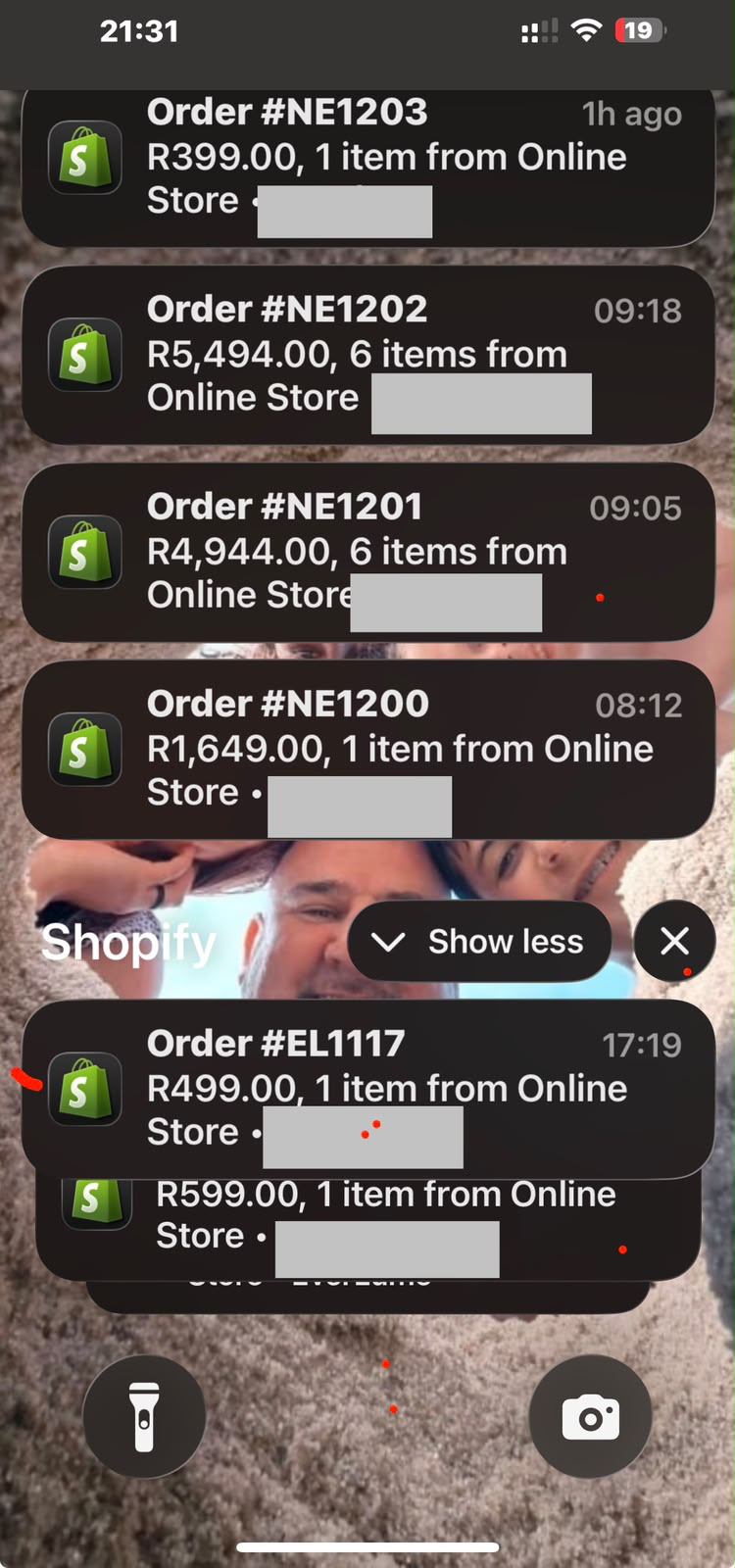 Derik’s operator order-notification screenshot with store names already obscured. Individual order amounts are not profit or independently verified payments.